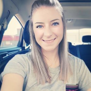 Meet your Posher, Tasha